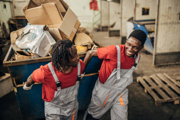 Best Garage Cleanout Services  in Northfield, MN